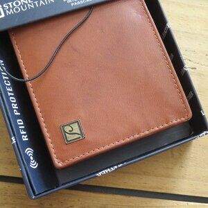 Stone Mountain Full Grain Leather Men's Wallet with RFID protection 12 card slot